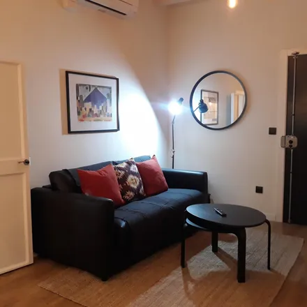 Rent this 1 bed apartment on Safrà 18 in Carrer Ample, 18