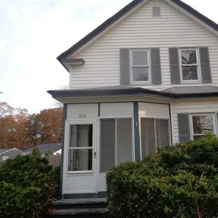Buy this 4 bed house on 260 Maple Street in Tewksbury, MA 01876