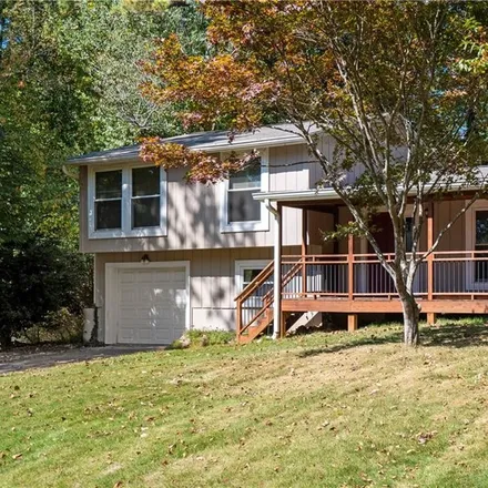 Buy this 3 bed house on 115 North Pond Way in Roswell, GA 30076
