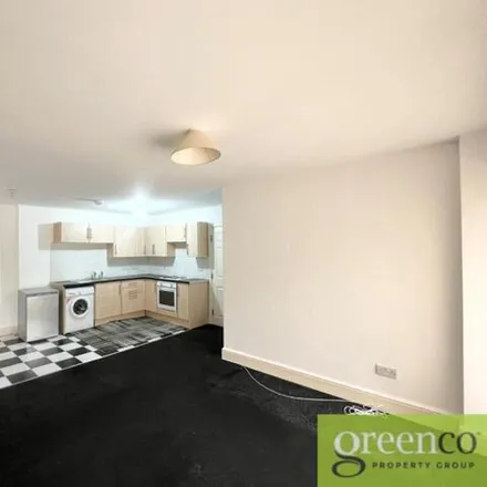Image 7 - Upper Chorlton Road, Manchester, Greater Manchester, M16 - Apartment for rent