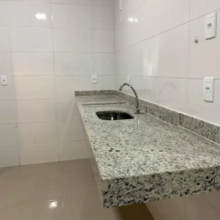 Buy this 2 bed house on Avenida Doutor Bezerra de Menezes in Jardim Brasília, Uberlândia - MG