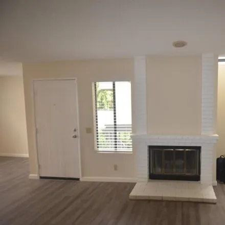 Image 3 - 6065 Estelle Street, San Diego, CA 92115, USA - Townhouse for rent