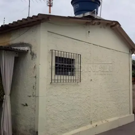 Rent this 2 bed house on Avenida Doutor Rocha Lima 1120 in Jardim Brasília, Araraquara - SP