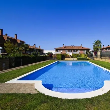 Rent this 4 bed house on Carrer de Puigcerver in 43850 Cambrils, Spain