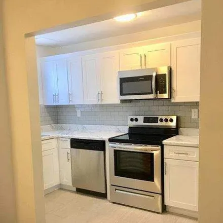 Rent this 2 bed apartment on 34 Park Avenue in Village of Ossining, NY 10562