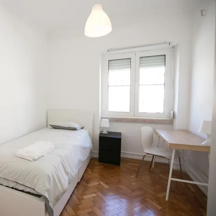Rent this 3 bed room on Rua do Mato Grosso in 1170-379 Lisbon, Portugal