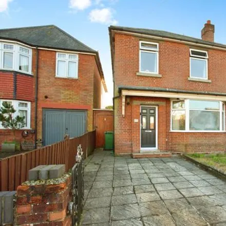 Buy this 3 bed house on 157 Woodmill Lane in Southampton, SO18 2PG