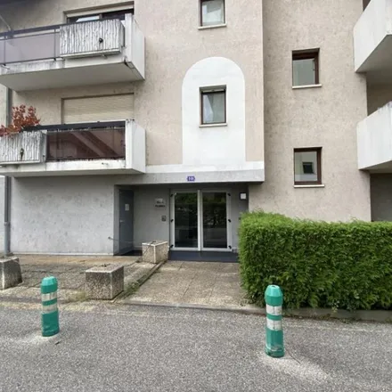 Rent this 2 bed apartment on Le Panoramic in 7 Avenue d'Albigny, 74000 Annecy