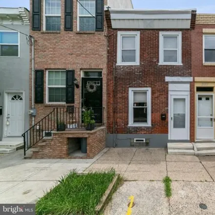 Image 3 - 2273 Almond Street, Philadelphia, PA 19125, USA - House for sale