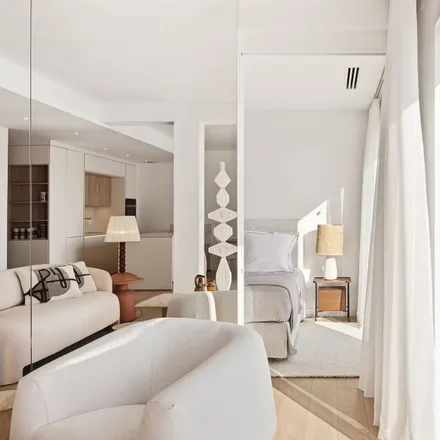 Image 6 - 72 Boulevard de la Croisette, 06400 Cannes, France - Apartment for sale