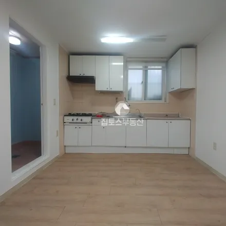 Image 6 - 서울특별시 서초구 잠원동 44-11 - Apartment for rent
