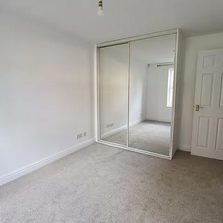 Image 4 - unnamed road, Northampton, NN1 1HS, United Kingdom - Apartment for rent