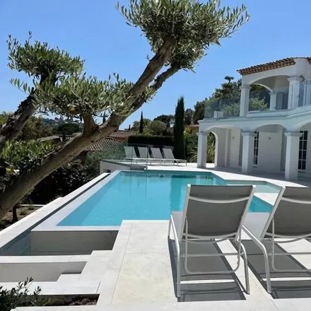 Buy this 7 bed house on 17 Boulevard des Félibres in 83120 Sainte-Maxime, France