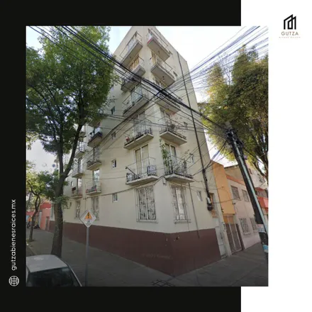 Buy this 5 bed apartment on Cerrada Miguel Negrete in Venustiano Carranza, 15290 Mexico City