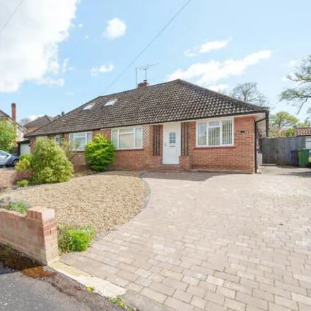 Buy this 3 bed house on Silver Birch Close in Fleet, GU52 6LL