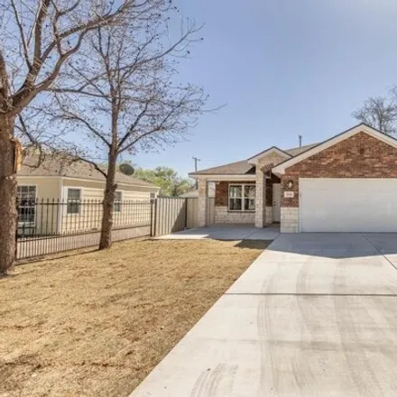 Buy this 3 bed house on 1581 27th Street in Lubbock, TX 79411