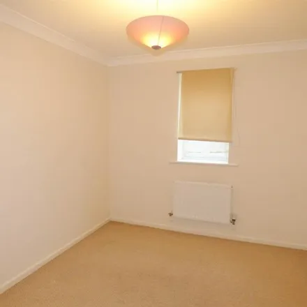 Image 7 - Redgrave Close, Gateshead, NE8 3JE, United Kingdom - Apartment for rent
