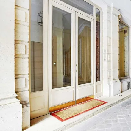 Image 7 - Ambassade d'Ouganda, Avenue Raymond Poincaré, 75116 Paris, France - Apartment for rent