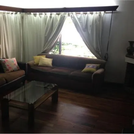 Rent this 3 bed house on Olavarría 502 in Quilmes Este, 1878 Quilmes