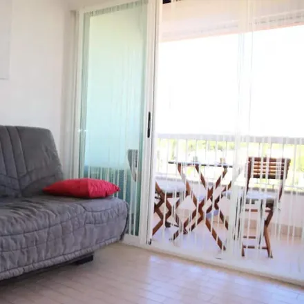 Rent this 1 bed apartment on 34300 Agde