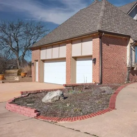 Image 4 - Winfield Country Club, Braid Hills Drive, Winfield, KS 67156, USA - House for sale