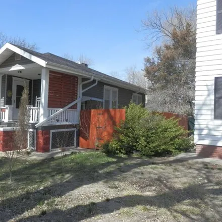 Image 2 - Sigma Chi, 407 West 7th Street, Hays, KS 67601, USA - House for sale