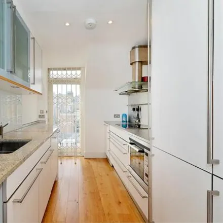 Image 4 - 30 Hans Road, London, SW3 1RY, United Kingdom - Apartment for sale