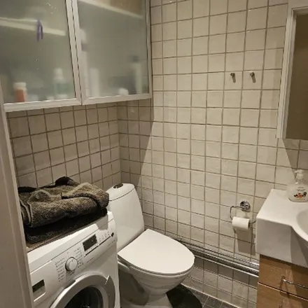 Rent this 2 bed apartment on Döbelnsgatan 14 in 111 40 Stockholm, Sweden