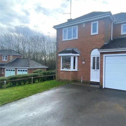 Buy this 4 bed house on Gainsborough Way in Daventry, NN11 0GE