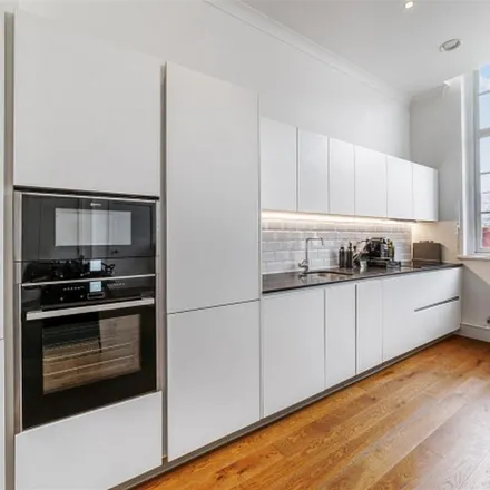 Image 2 - High Street, London, W3 6LE, United Kingdom - Apartment for rent
