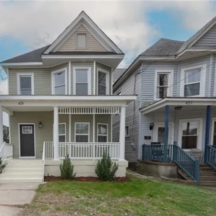 Image 1 - 425 West 28th Street, Norfolk, VA 23517, USA - House for sale