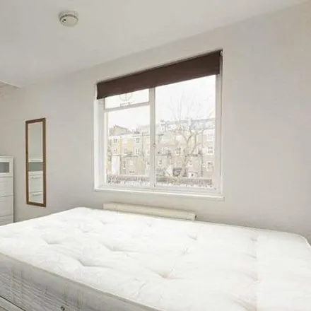 Image 3 - 20 Craven Hill Gardens, London, W2 3AA, United Kingdom - Room for rent