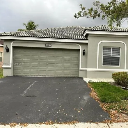 Image 1 - 1283 Chinaberry Drive, Weston, FL 33327, USA - House for rent
