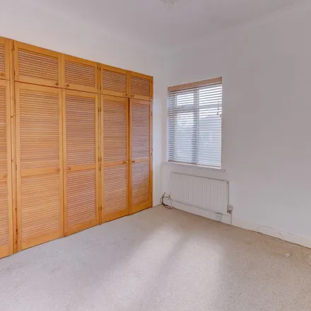 Image 5 - One Floor, Stoke Road, Bromsgrove, B60 3EJ, United Kingdom - Apartment for rent