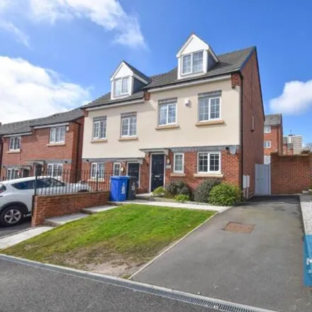 Buy this 3 bed duplex on Ludlow Street in Hanley, ST1 3QJ