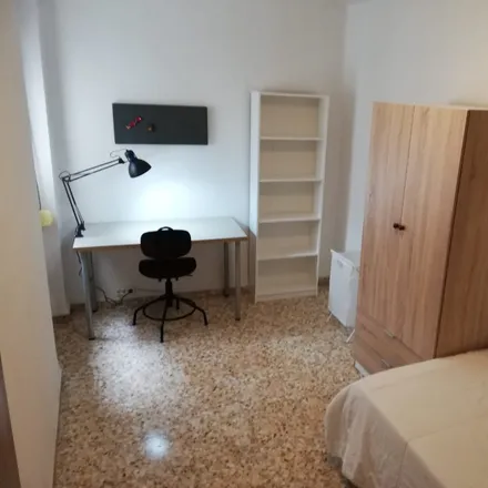 Image 2 - Carrer del Marí Blas de Lezo, 28, 46011 Valencia, Spain - Room for rent