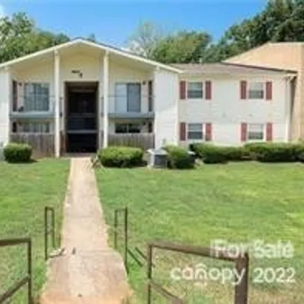 Buy this 2 bed condo on 7997 Shady Oak Trail in Sharonbrook, Charlotte