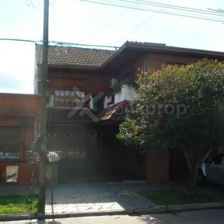 Buy this 3 bed house on Maipú in Nuevo Quilmes, B1876 AWD Don Bosco