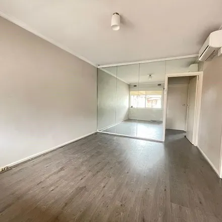 Rent this 2 bed apartment on Evans Street in Alphington VIC 3078, Australia