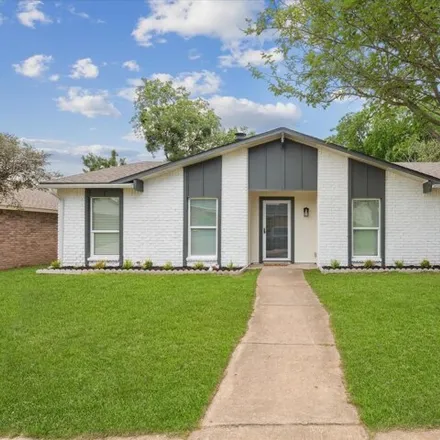 Buy this 3 bed house on 7310 Cloverglen Drive in Dallas, TX 75249
