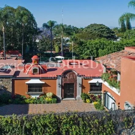 Buy this 6 bed house on Calle Xochicalco in Reforma, 62240 Cuernavaca