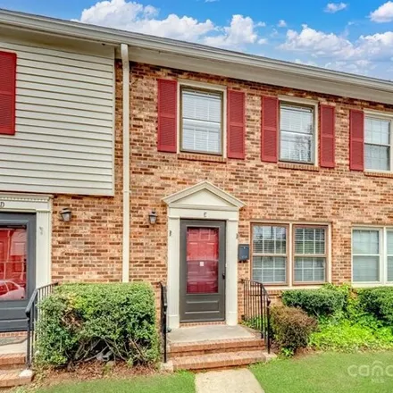 Buy this 1 bed condo on 6420 Old Pineville Road in Charlotte, NC 28217