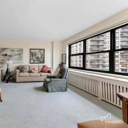 Image 4 - 205 West End Avenue, New York, NY 10023, USA - Apartment for sale