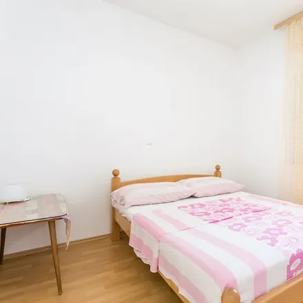 Image 1 - 21322 Brela, Croatia - Apartment for rent