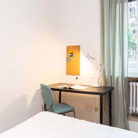 Image 8 - Via Francesco Primaticcio, 20146 Milan MI, Italy - Room for rent