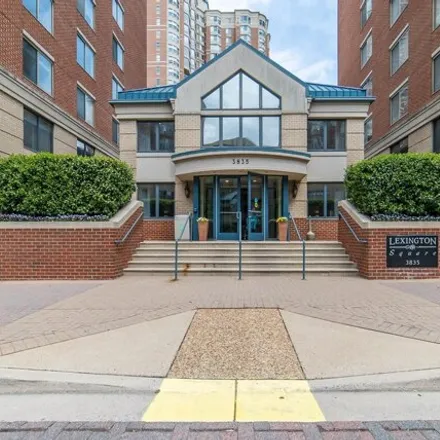 Buy this 3 bed condo on Lexington Square 3835 in 3835 9th Street North, Arlington