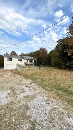 Buy this 4 bed house on 28600 MO AB in Gascozark, Pulaski County