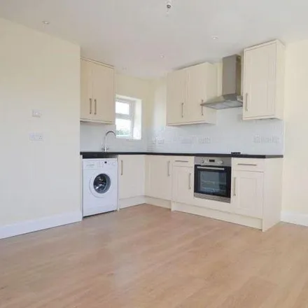 Rent this 1 bed apartment on Henleys in Reading Road, Yateley