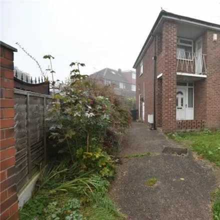 Buy this 3 bed duplex on 808 York Road in Leeds, LS14 6DY