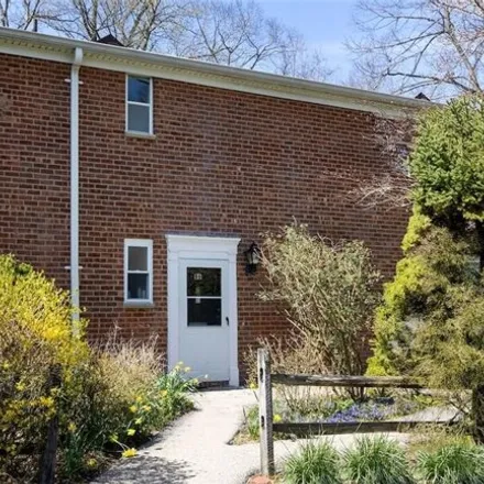 Buy this 2 bed condo on Draper Lane in Village of Dobbs Ferry, NY 10522